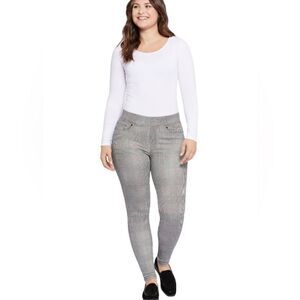 Seven 7 Pull On Ponte Pant, Glen Plaid, Size S/M, NWT